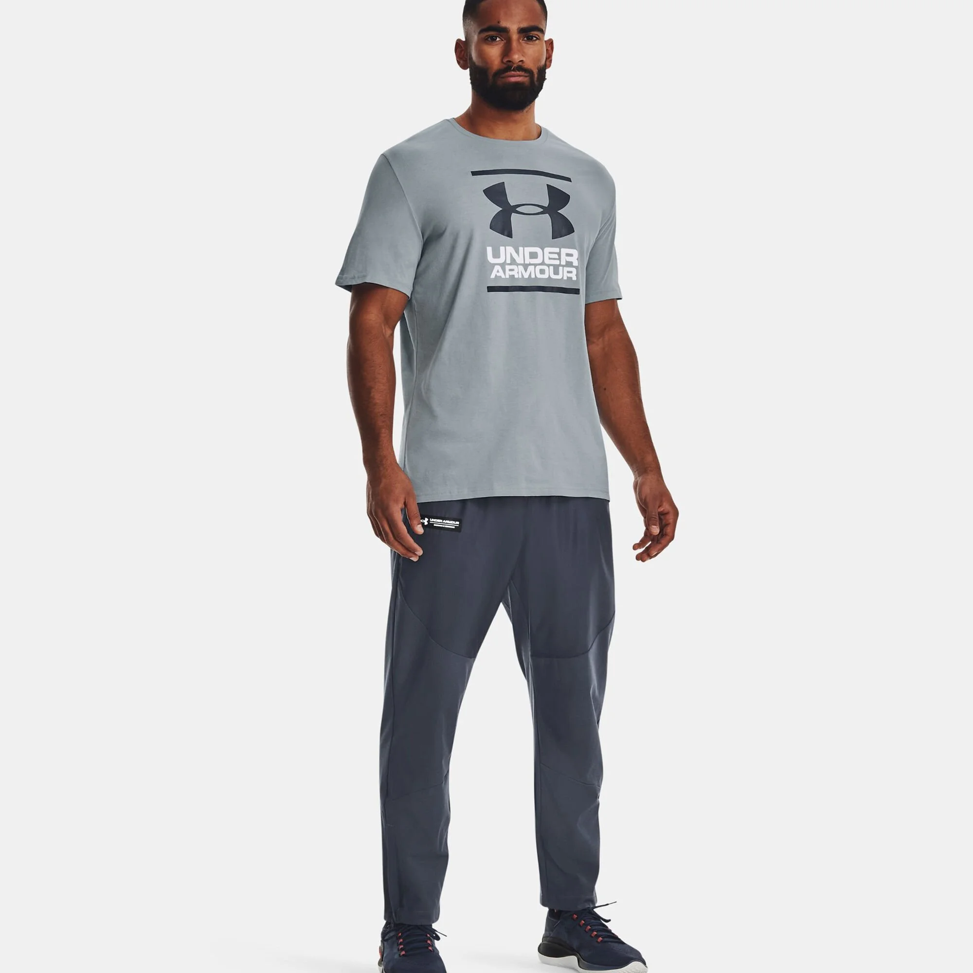 Under Armour Sportstyle Graphic Maglietta Uomini - Grigio, Multicolore - immagine 6