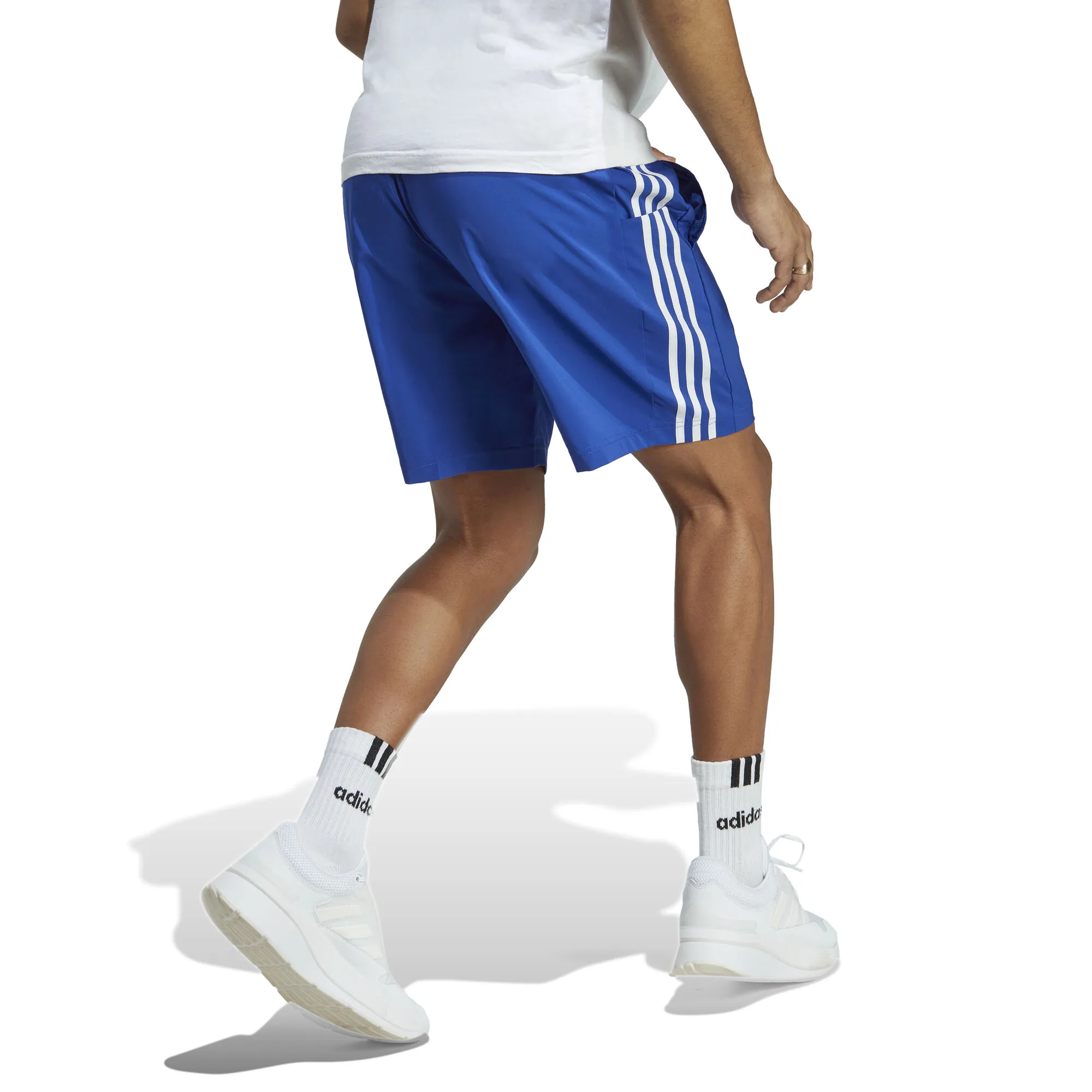 ADIDAS Essentials AEROREADY Chelsea 3-Stripes Pantaloncini Uomini - Blu, Bianco - immagine 3